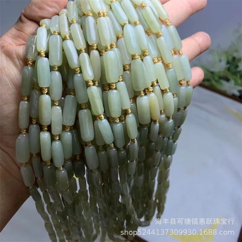 russian-style-hetian-jade-necklace-with-a-delicate-and-warm-texture-suitable-a-sweater-chain
