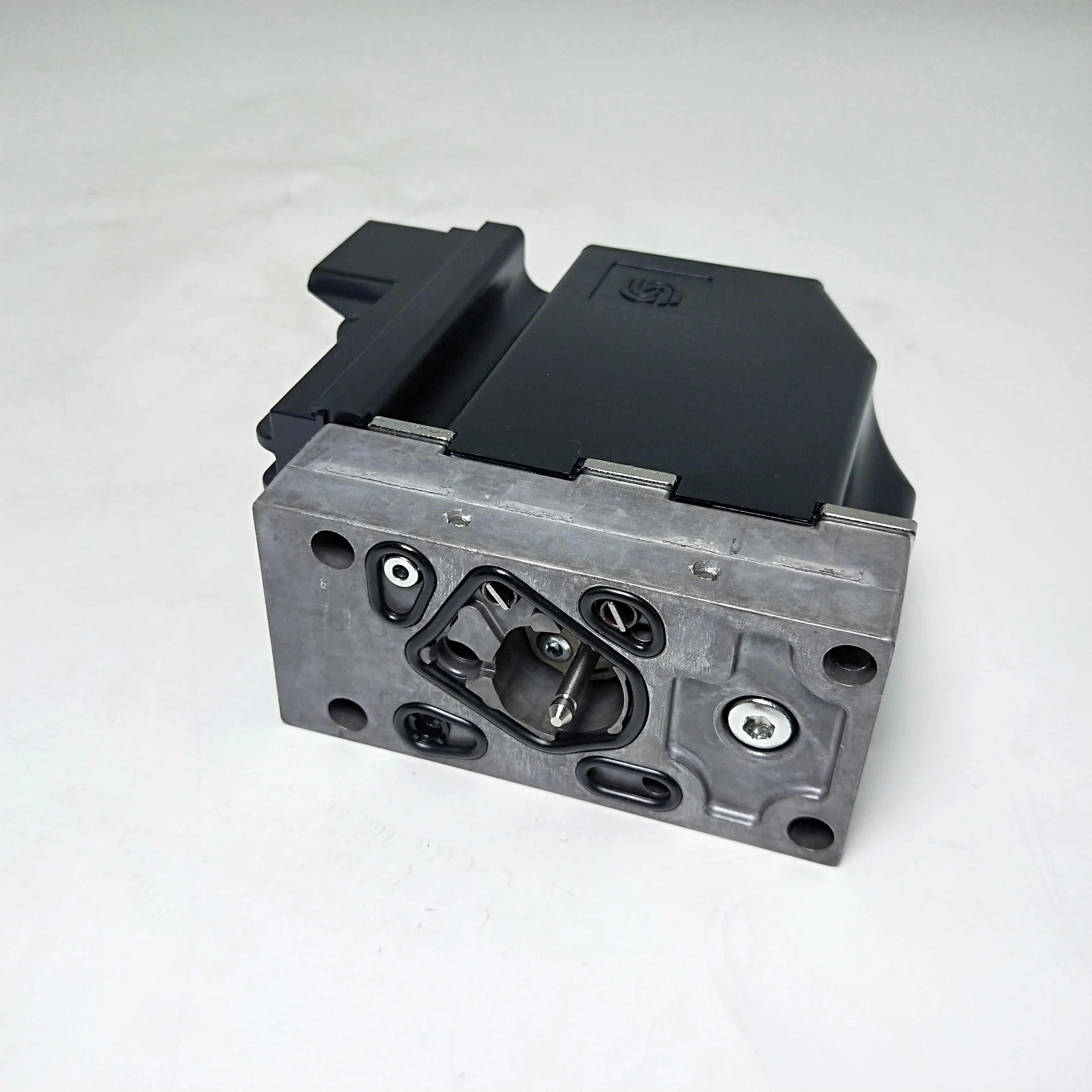 

2026 Hot Selling 2026 Hot Selling 157B 155L 155L4030 157B4228 Hydraulic Electronic Control Module Valve 157B4032 157B4033