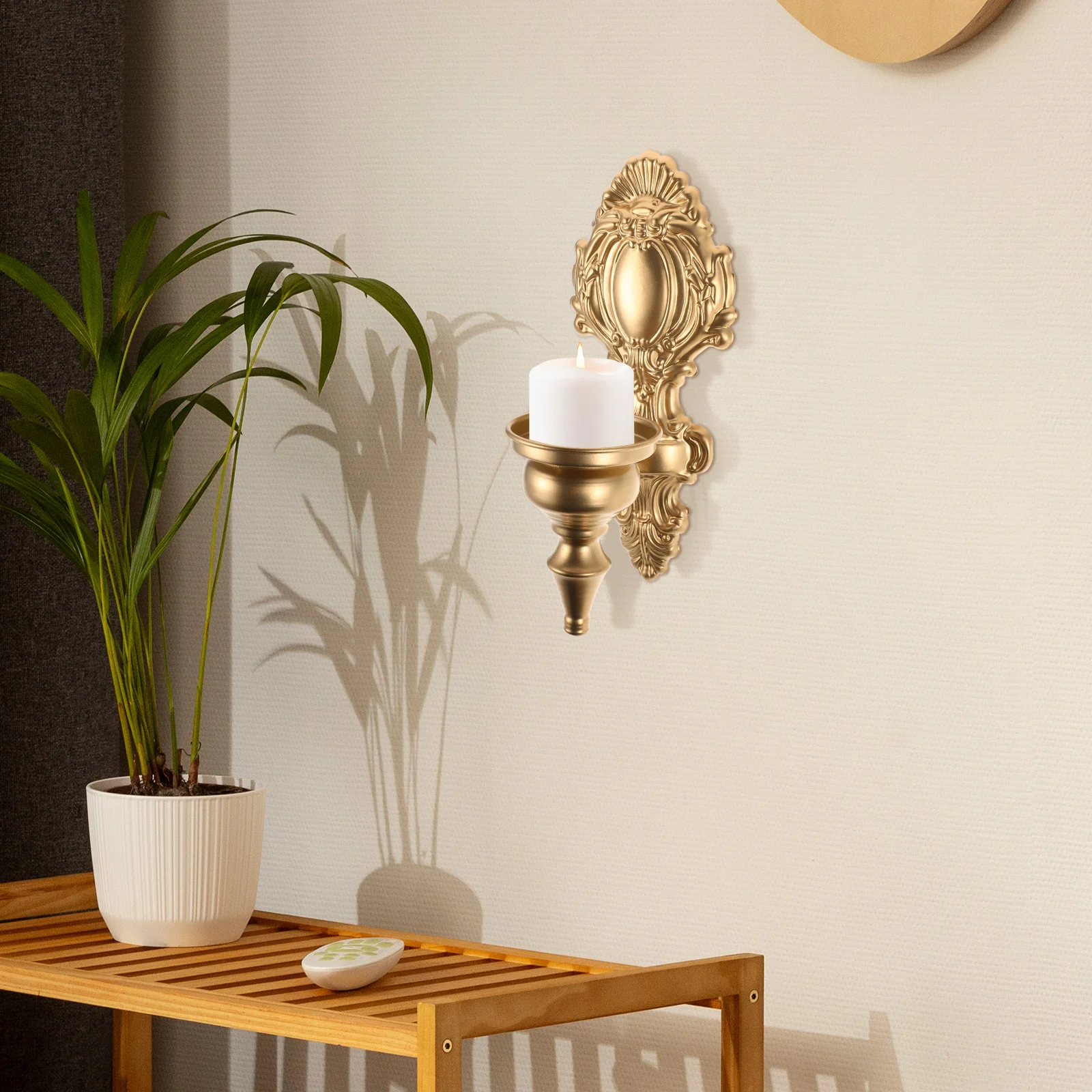 

1pcs Iron Wall-Mounted Candlestick Holders Vintage Sconce For Farmhouse Hotel Restaurant Living Room Decor Sconce Holder