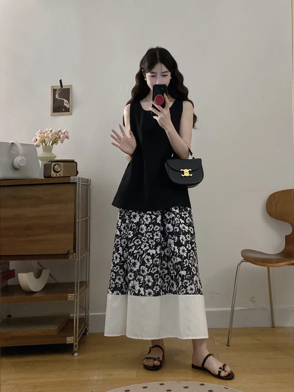 

plus Size Summer Outfit Black Square Collar Sleeveless Vest And Dress for Beach Vacation Women's Fashion Set Long Pants Loose...