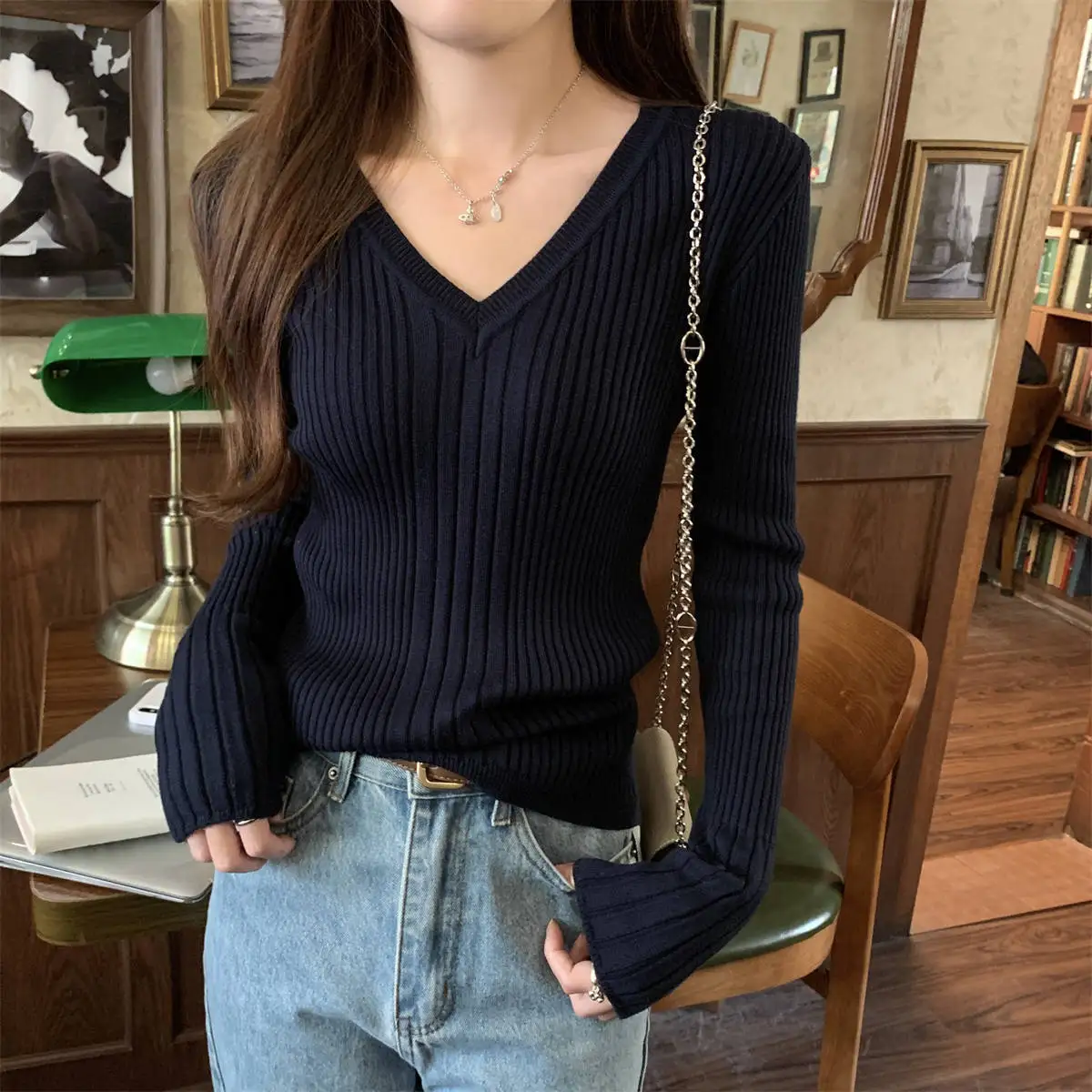 Haut en tricot côtelé pour femmes, Sexy, pur désir, col en v, Slim, ajusté, manches longues, pull court, nouvelle collection automne 2026 |   Superposition de style américain P