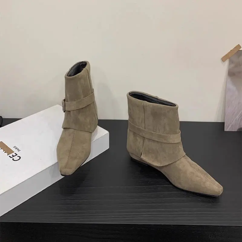 

Flats Women's Boots Pointed Toe Designer Suede Shoes Fashion Luxury Woman Winter Ankle Boots 2025 Dress New Female Short Botas