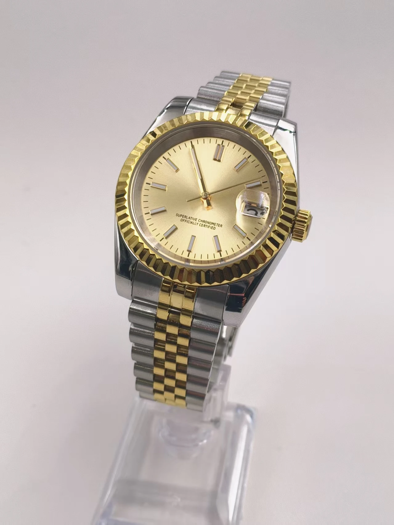 

Personalized NH35 Movement Watch Mod 39mm Luxury Men watch Fit Seiko NH35 movement Green Luminous Gold Striped nail 28.5mm Dial