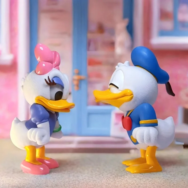 Donald Duck mit Daisy-Serie, Blindbox-Designs, 2 Geheimnisse, Anime-Figur, Modell, Kawaii-Figur, Desktop-Ornament, Spielzeug