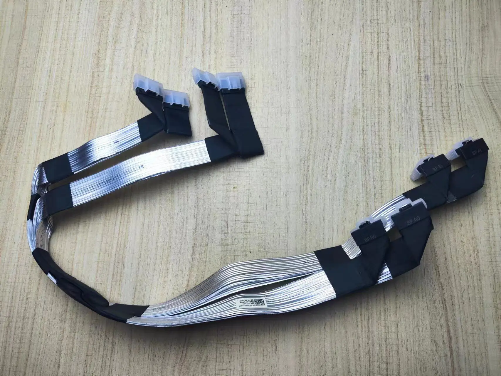 cable-de-donnees-sas-pour-dell-r940-sas-sff-8654-rp88k-h7hxf-yjyf0