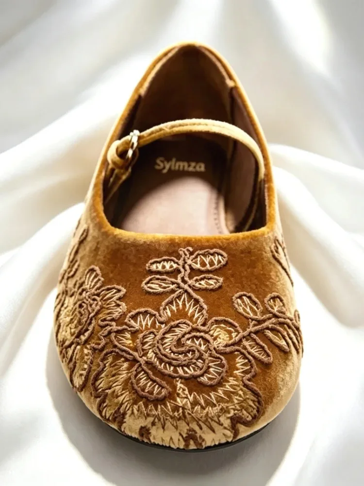 Novelty Embroidery Comfort Ballet Flats Women Velvet Buckle Design Mary Jane Shoes For Ladies Elegant Round Toe Soft Casual Shoe