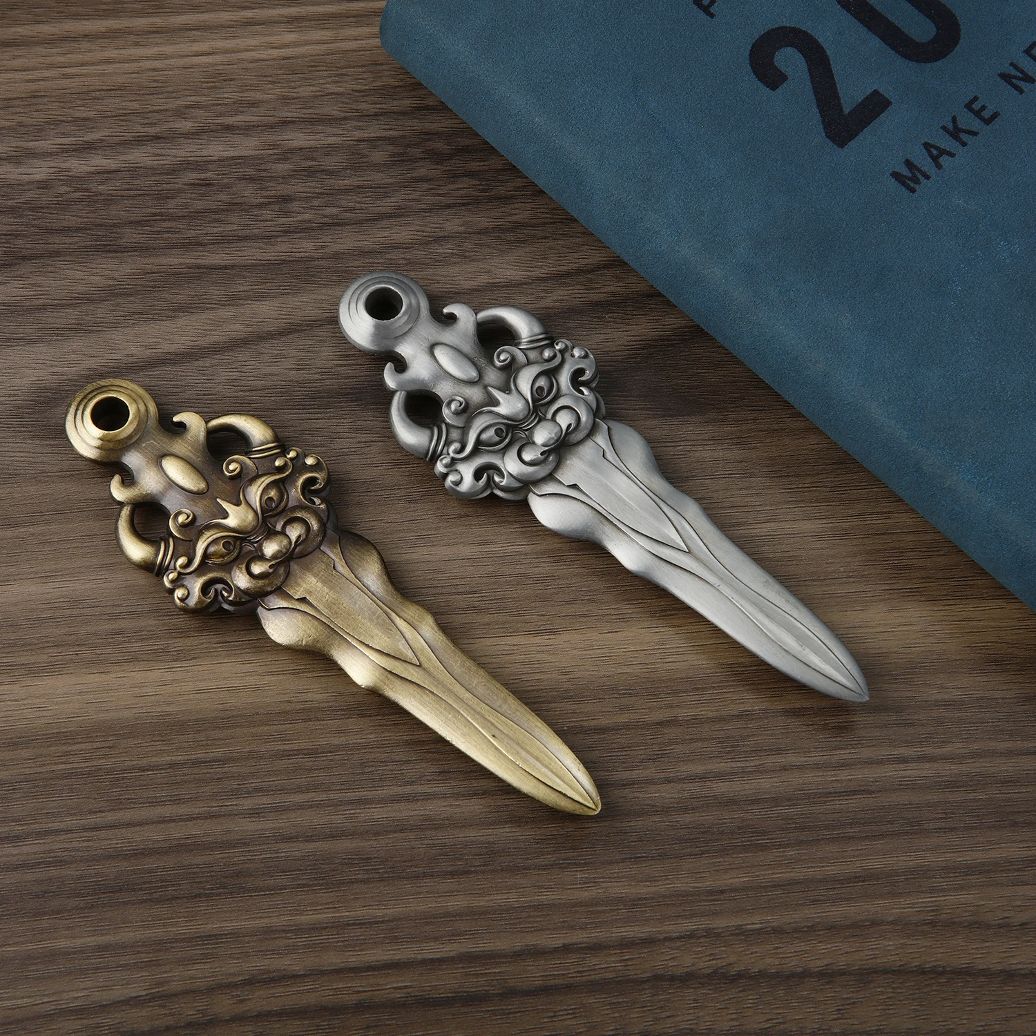 For 1PCS Retro Sword Letter Opener Zinc Alloy Portalble Utility Knife Cutter Envelope Opener Mail Knife School Office Supplies - view 2