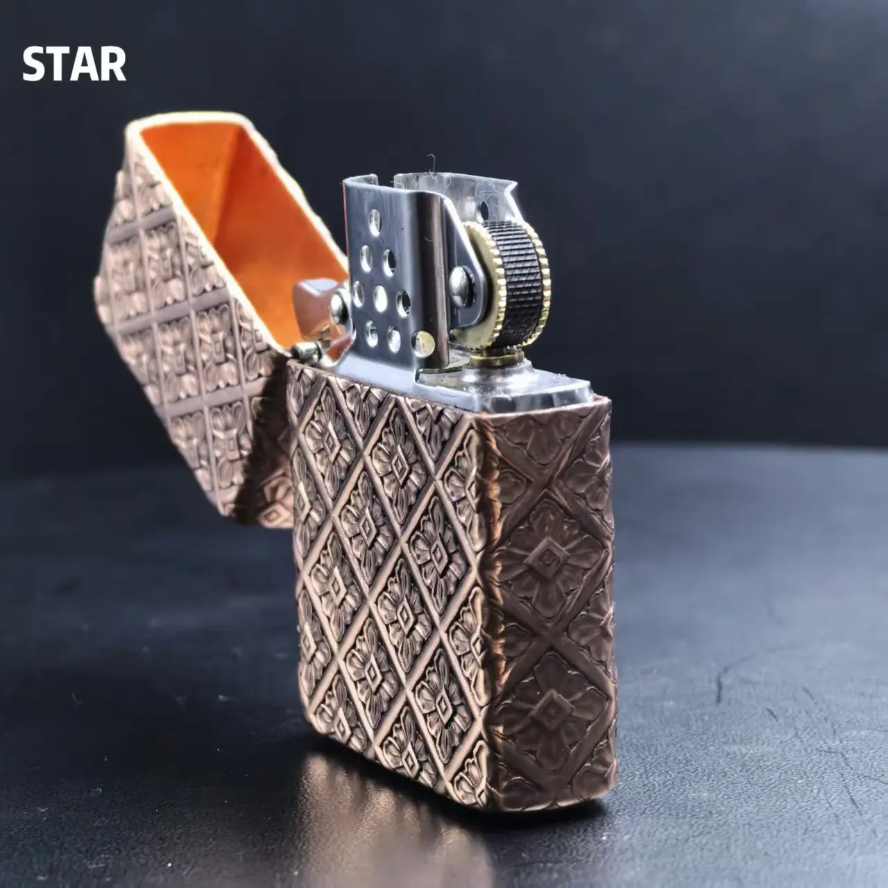 STAR S905 Kerosine Lighter with High-Relief Armor Floral Pattern Made of Red Copper, Classic Flint Wheel Ignition,