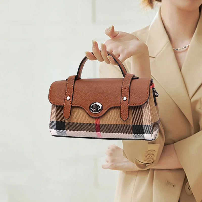 Sac Boston Mini en Tissu Rayé à Carreaux avec Bordure en Similicuir, Fermeture Torsadée, Rabat Design, Sac à Main et Bandoulière pour Femme, Porte-Monnaie