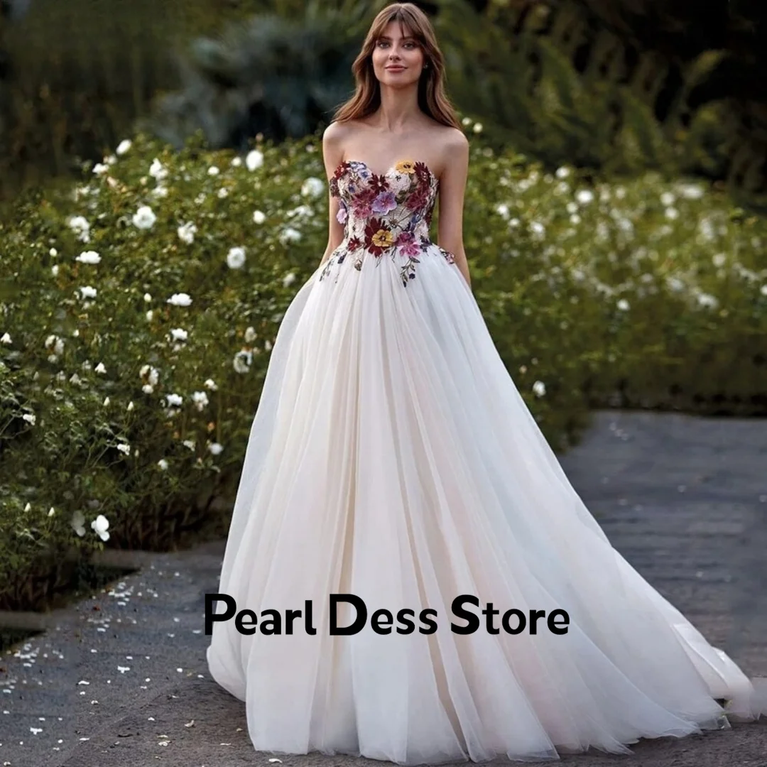 

Luxury handmade tulle bridal dress and evening gown suitable for formal wedding guests Vestido De Fiesta