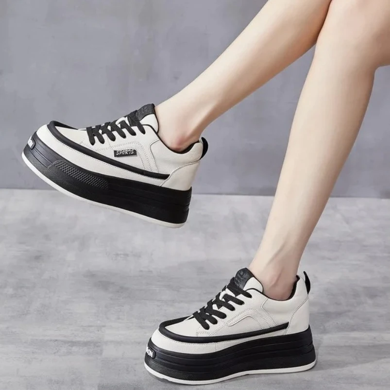 

2025 кроссовки на танкетке из натуральной кожи, 7 см, женская обувь, кожаные туфли-лодочки на каблуке, женские весенне-осенне-зимние плюшевые туфли