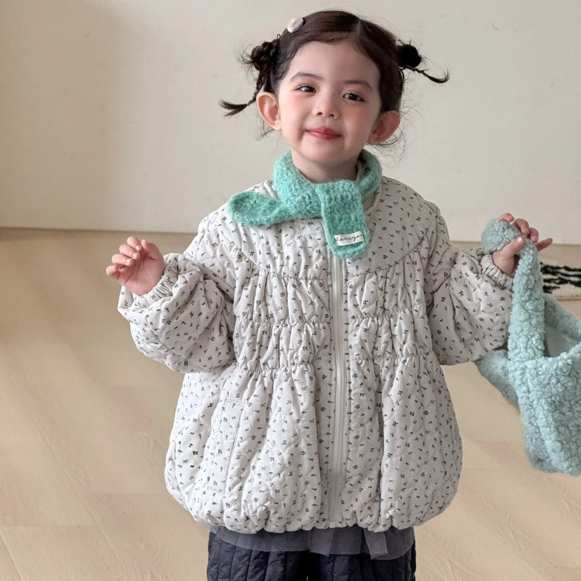 2026 Winter New Children Fleece Floral Coat Girls Cotton Padded Jacket Plus Velvet Thick Kids Warm Quilted Cotton Coat