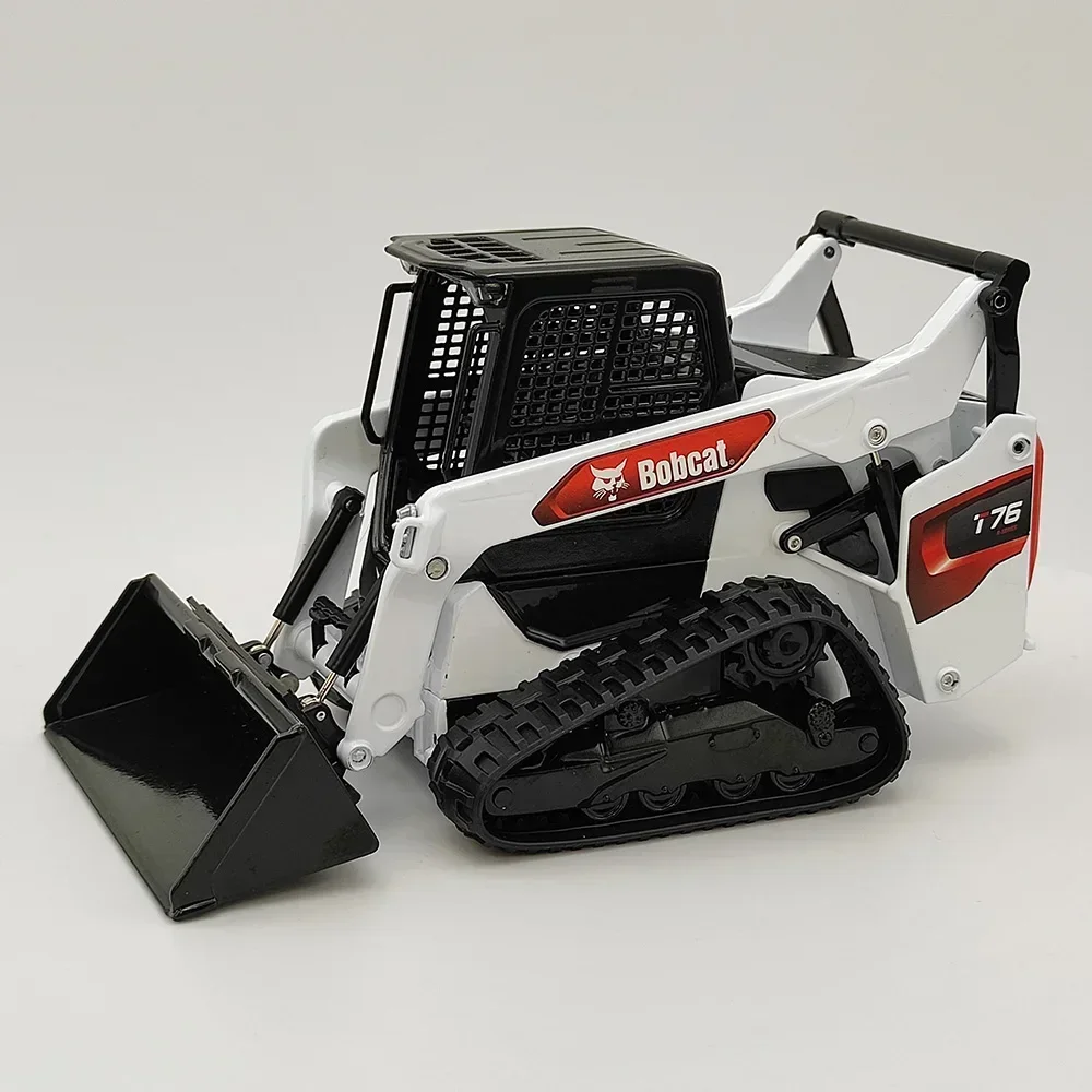 1:25 Scale Diecast Alloy Bobcat Skidsteer T76 Track Slip Engineering Vehicle Toys Cars Model Classic Adult Souvenir Gift Display