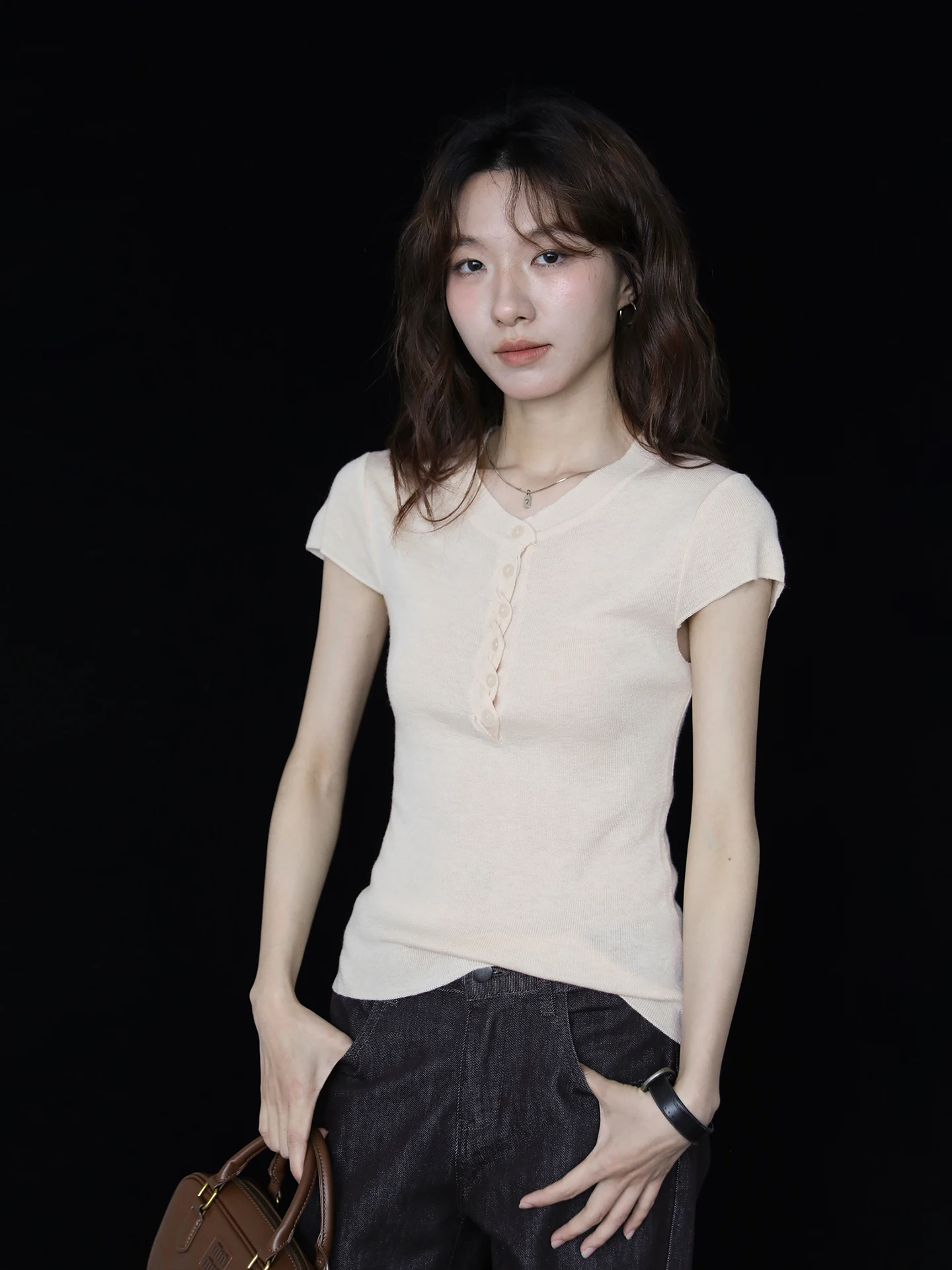 

Женская летняя футболка в стиле ретро с коротким рукавом, облегающая, с круглым вырезом, для повседневной носки, модный дизайн, дышащая и удобная