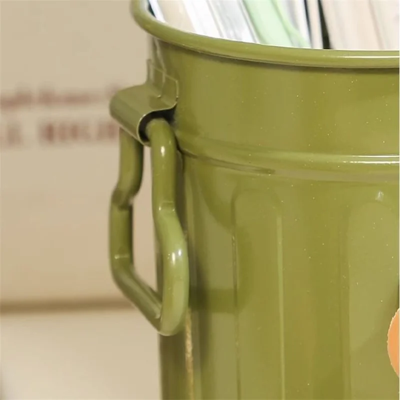 Iron Pen Container, Pen Holder, Student Desktop Iron Bucket, Office Cylinder, Big Mouth