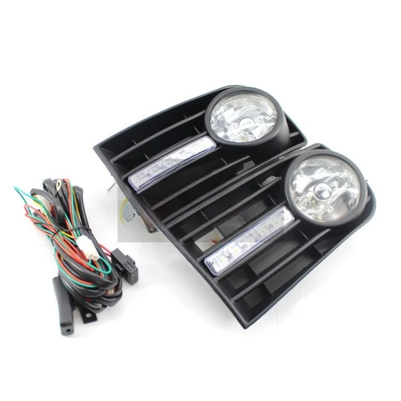 

For Volkswagen Golf 5 MK5 05-09 years, with fog lamp white light with daytime running light, lower net, fog lamp frame