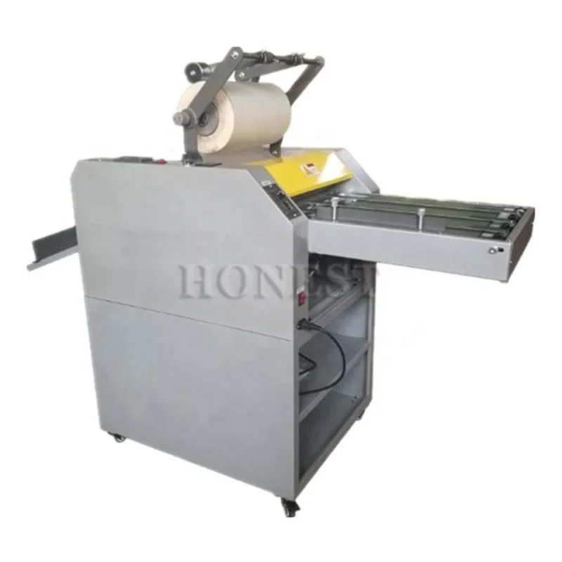 Durable Automatic Paper Laminating Machine / Laminate Manufacturing Machine / Laminate Production Equipment