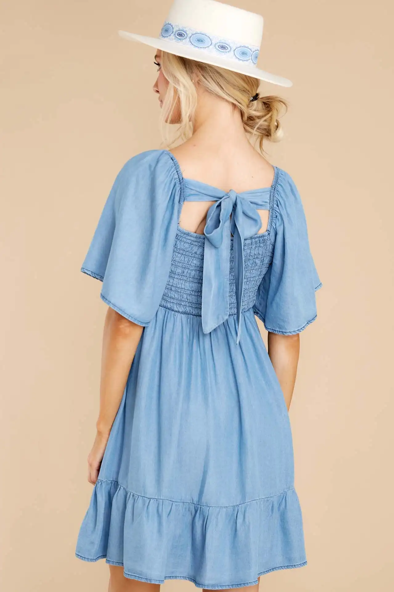 Nouvelle mode décontracté à la mode jean ample à manches courtes robe en jean lavé bleu clair couleur unie robes en jean femme Streetwear