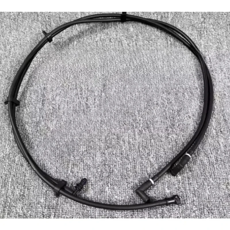 For Cadillac XT5 2018 2019 2020 2021 2022 2023 2024  Front Rear Wiper Spray Hose Windshields Glass Washer Pipe Genuine 84122628