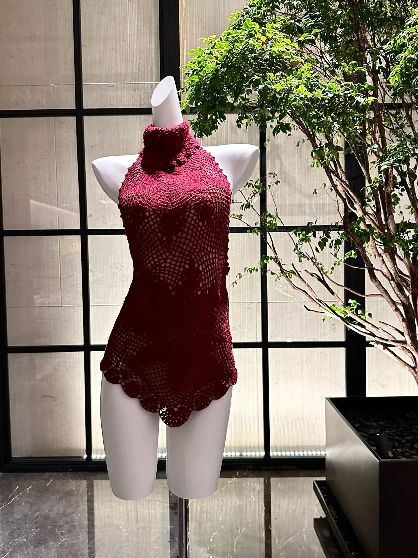 Women Hollow Out Knitted Vest Stand Collar Sleeveless Backless Solid Color Fashion Ladies Tank Tops