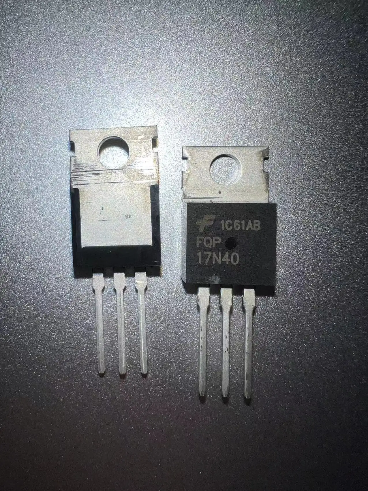 1LOT/10 buah service 17N40 n-channel MOSFET TO-220 layanan pencocokan meja BOM profesional Satu Atap