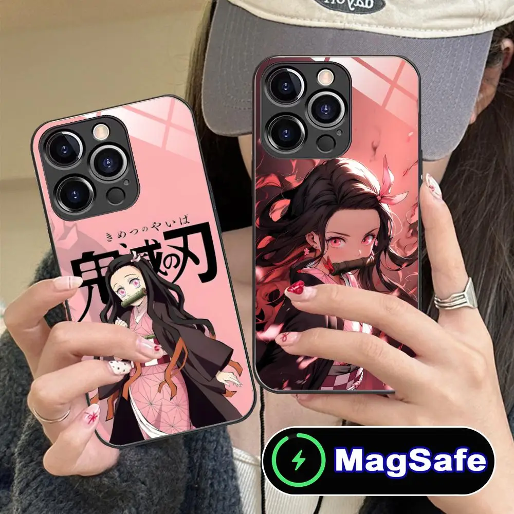 حافظة هاتف Demon Slayer Nezuko لهاتف iPhone 16 15 14 13 12 11 Pro Max Plus Mini MagSafe طباعة زجاجية ملونة هاتف ذكي جميل