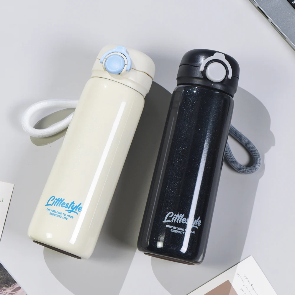 زجاجة ماء معزولة من الفولاذ المقاوم للصدأ ، غطاء قابل للارتداد متين ومضاد للتسرب ، موضة بسيطة ، من من من من من من من من من نوع X