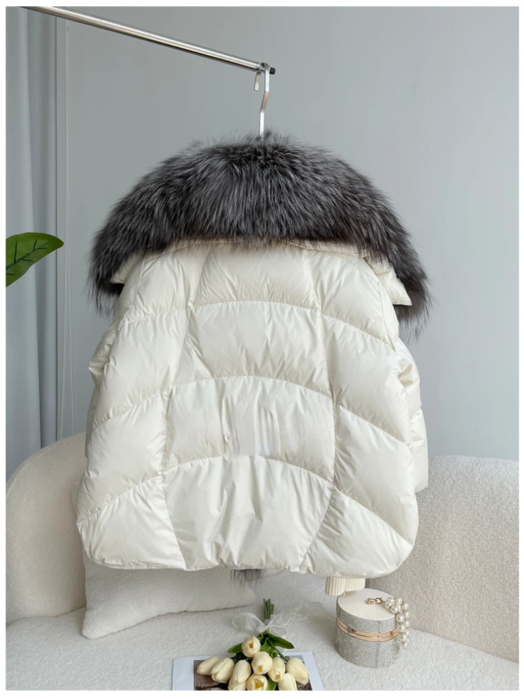 2026 Winter Real Fox Fur Collar White Duck Down Padded Down Jacket Regular Fashion Warm Big Fur Collar Women's Coat