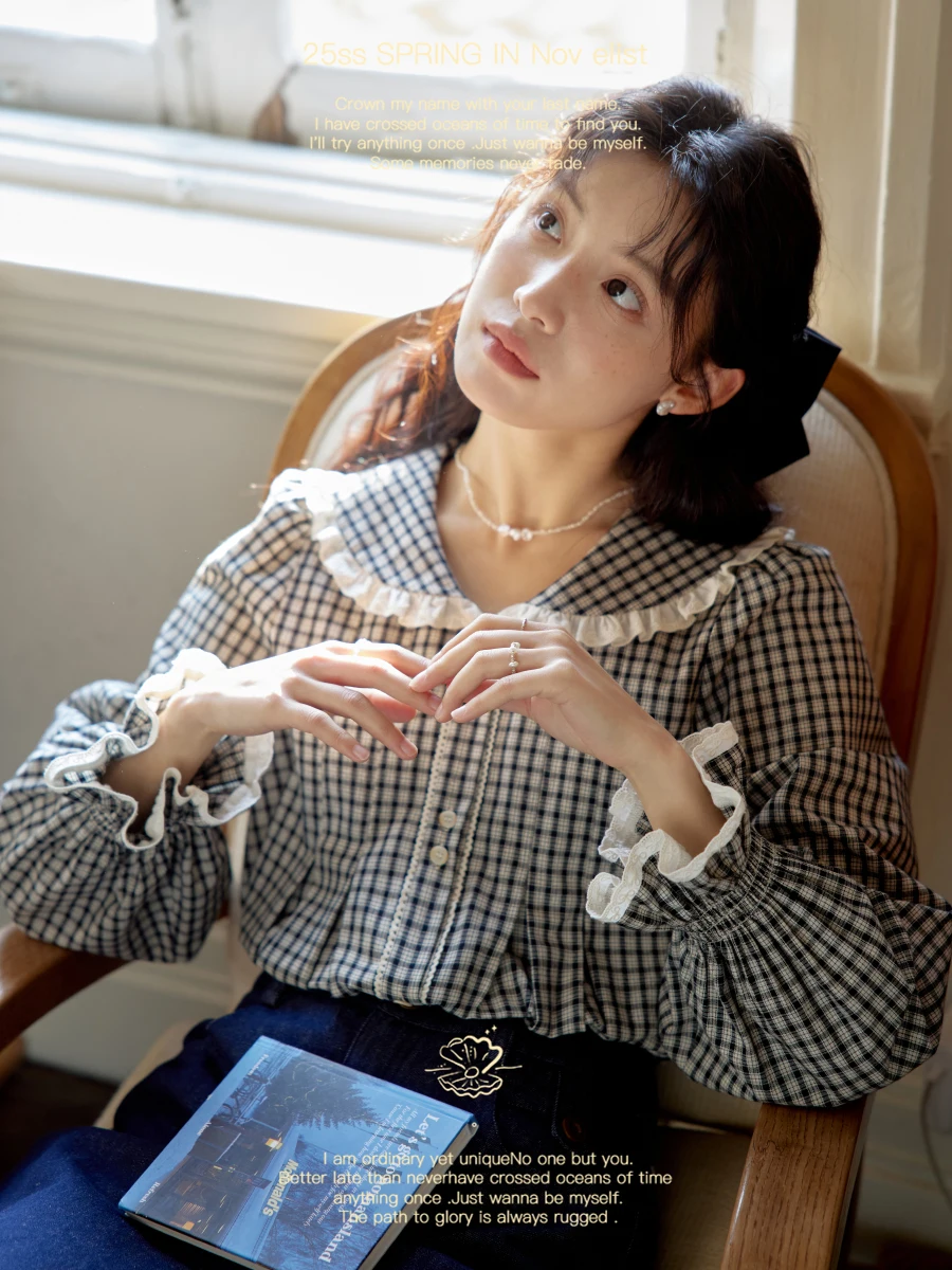 

Nov Elist Checks Pattern Long Sleeve Shirt with Ruffle Collar for Women Vintage Style Cotton Bubble Sleeve Regular Fit