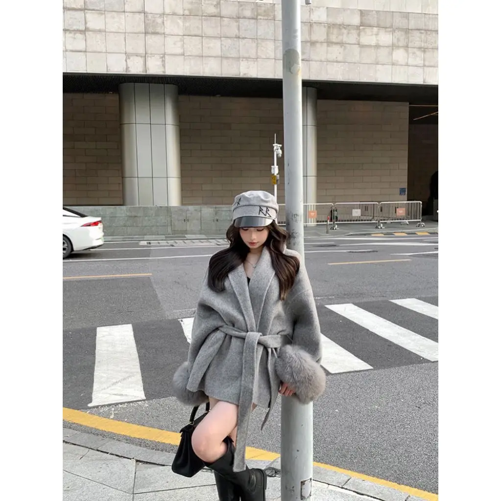Autumn Gray Furry Sleeve Belted Short Wool Coat Women's Loose Premium Overcoat