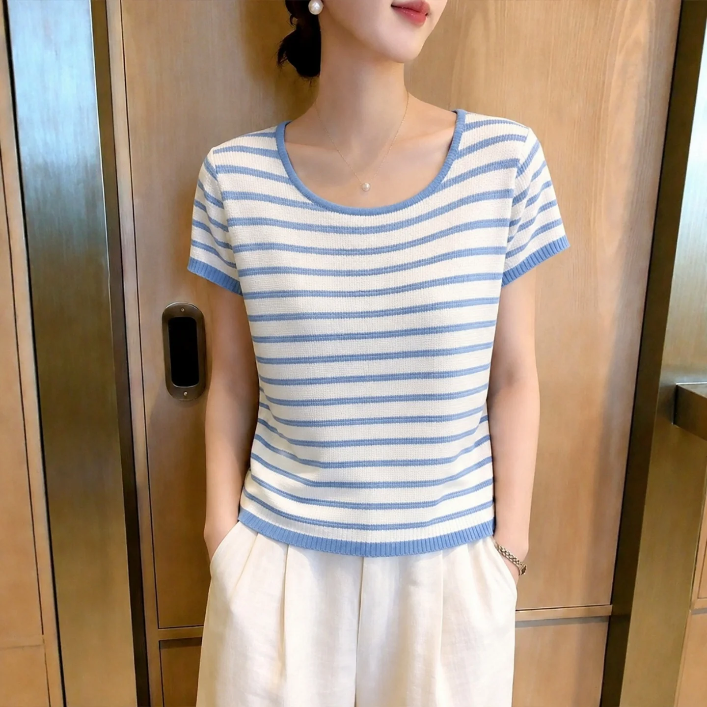Fashionable Striped Ice Silk Knitted Short Sleeve round Neck Top Color Block Design Summer 2026 Women's Korean Style Straight...