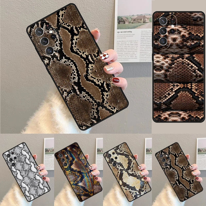 غطاء لهاتف سامسونج جالاكسي S24 S25 Ultra S21 S22 نوت 10 20 لايت بلس FE S23 كوبرا بيثون جلد الثعبان جراب هاتف كوكه #1
