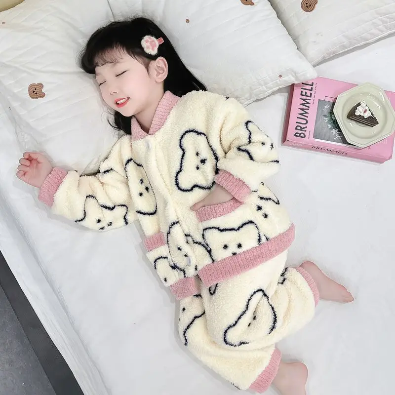 Langarm-Nachtwäsche-Set für Mädchen, Herbst/Winter 2022, neues Korallensamt, Damen-Baby-Kleidungsset aus dickem Flanell für Kinder zu Hause