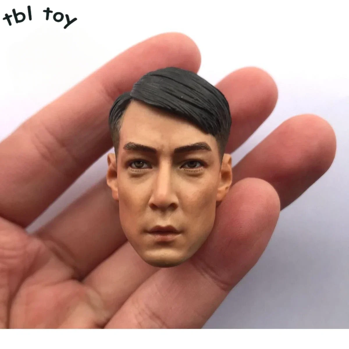 1/6 Scale Short Hair Daniel Wu Head Carving Handsome Boy Male Soldier Head Sculpt Fit for 12in Phicen Tbleague Toy