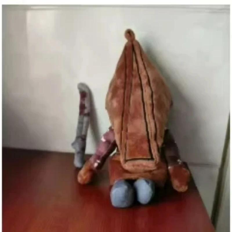 【In Stock】Silent Hill Red Pyramid Head Plush Doll Horror Game Plush Toy Gothic Style Collectible Christmas Birthday Gift