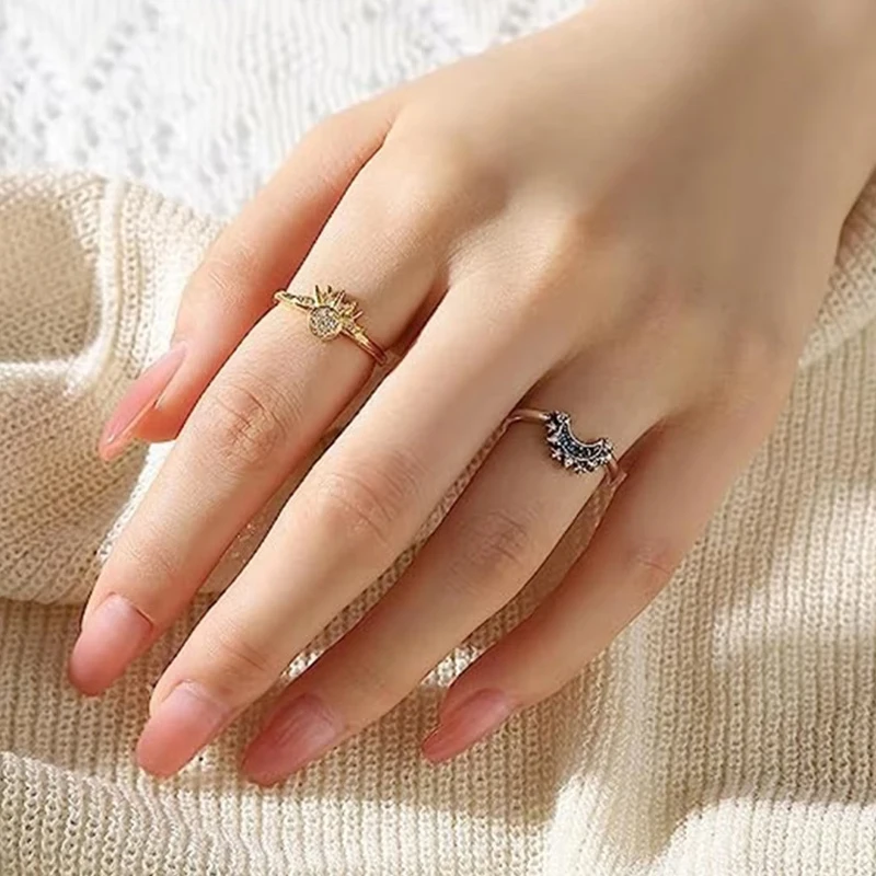 Women's 925 Silver Heart-Shaped Ring Crown Sky Blue Sparkling Cubic Zircon Rings Promise Fines Jewelry Gifts for Valentines Day