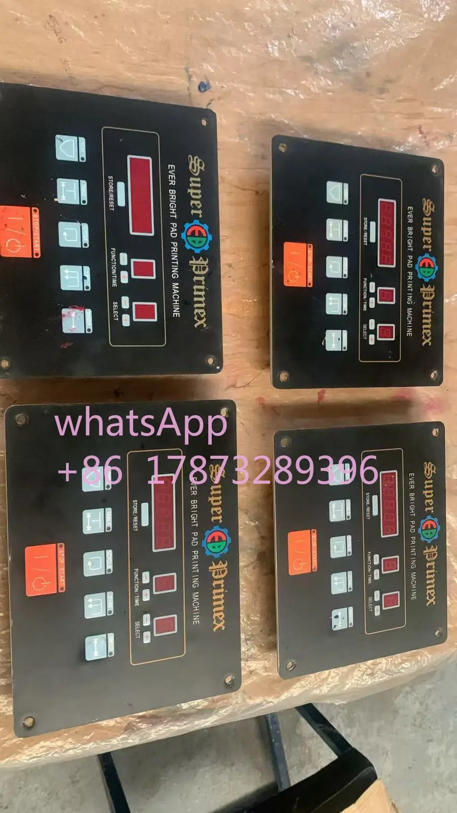 Три кусочка Super Primex Ever Bright тампопечатной машины с доской