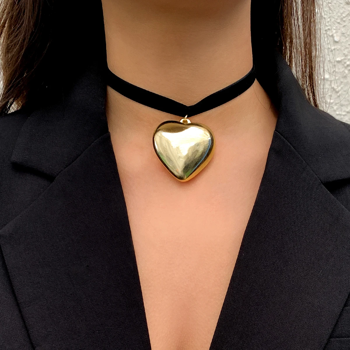 Chunky Black Flannelette With Big Heart Pendants Necklaces for Women Trendy Short Choker Collar 2023 Fashion Jewelry Accessories