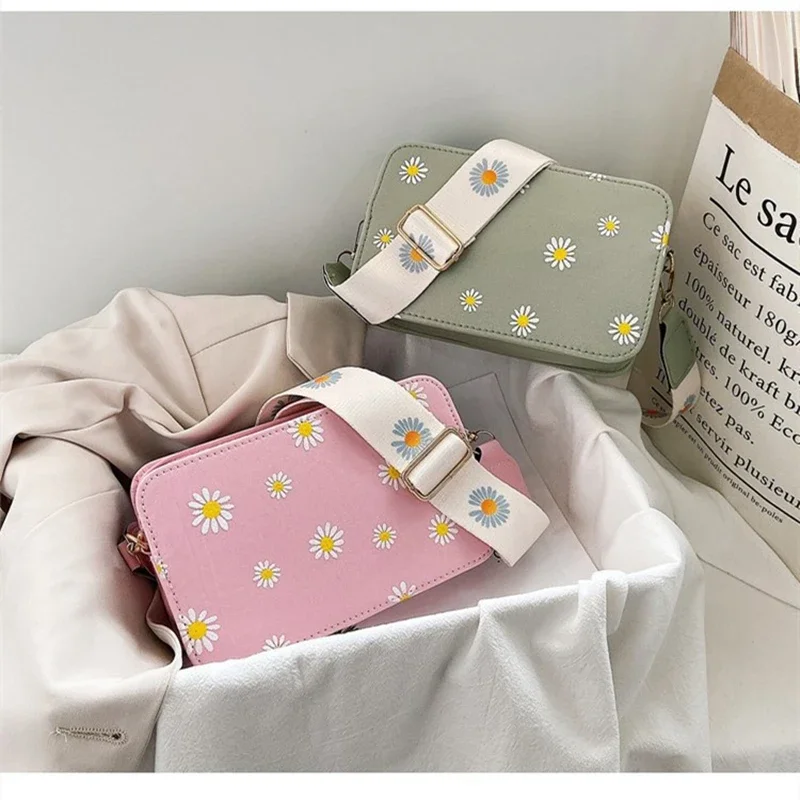 

Fashion Women Daisy Pattern Shoulder Bag Summer Printed Small Square Bag Tote Classic Elegant Crossbody Shoulder Bag