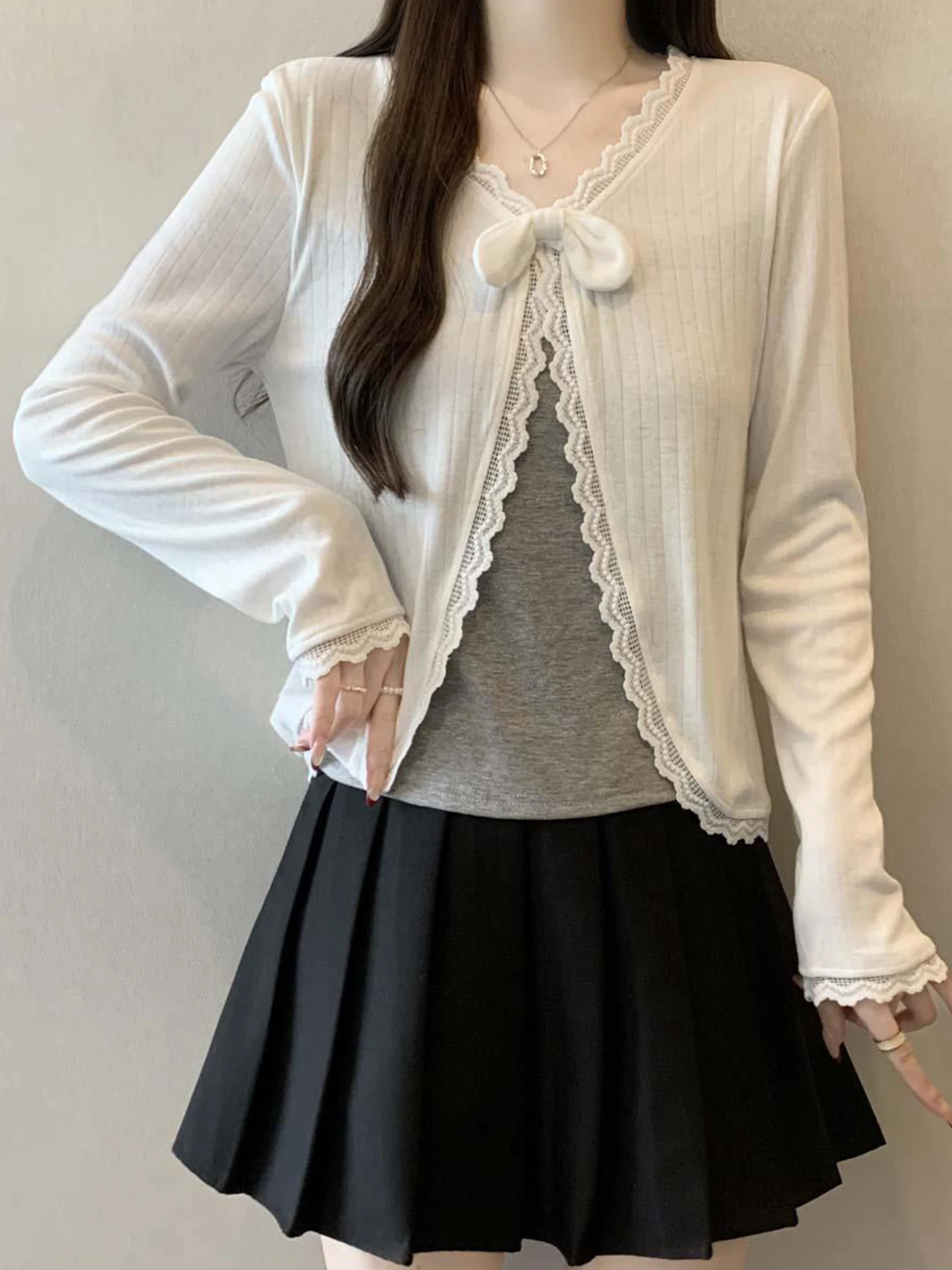 

Весенняя женская футболка с длинным рукавом и узловой вставкой, больших размеров, утягивающая, уникальная, омолаживающая, красивая, в корейском стиле, повседневная