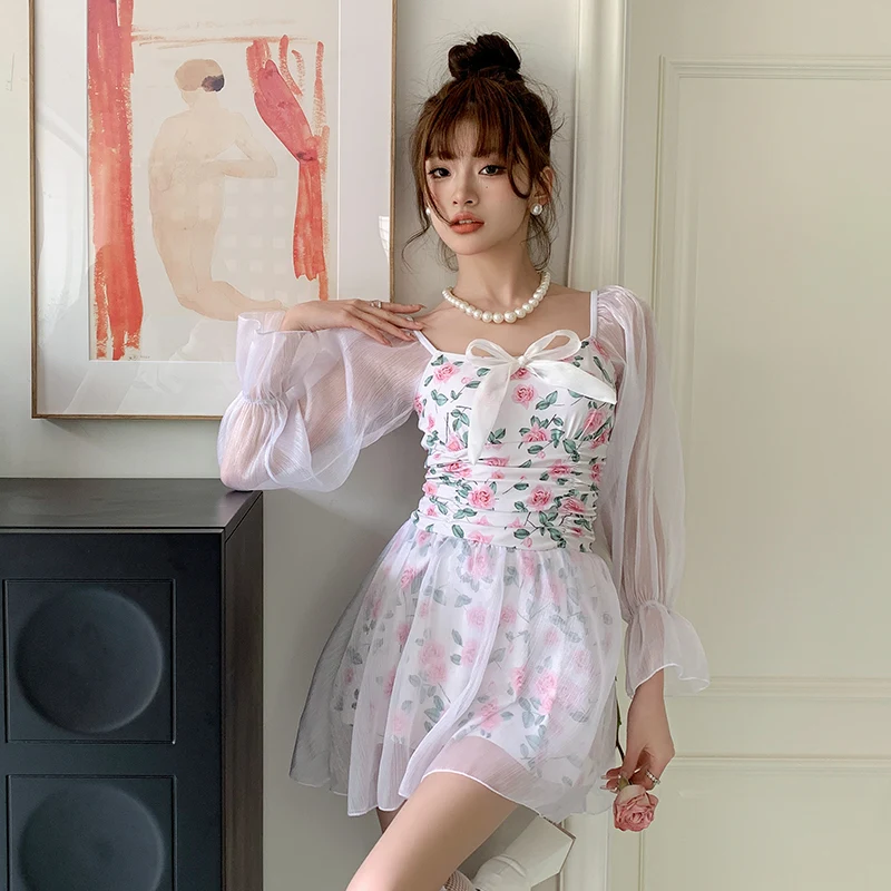 New One-piece Japanese Style Sweet Floral Conservative Pure Desire Skirt Style Cute Long Sleeved Hot Spring Swimsuit for Women