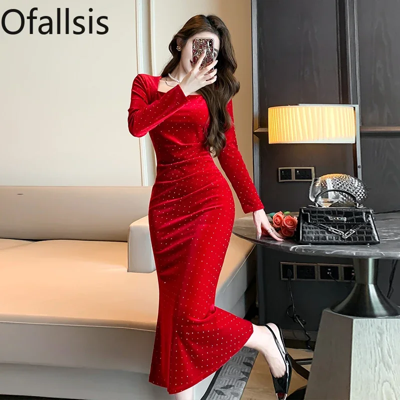 Ofallsis Red Square Neck Long Sleeve Velvet Dress 2024 Autumn New Elegant Hepburn Style Slim Retro French Midi Dresses Female