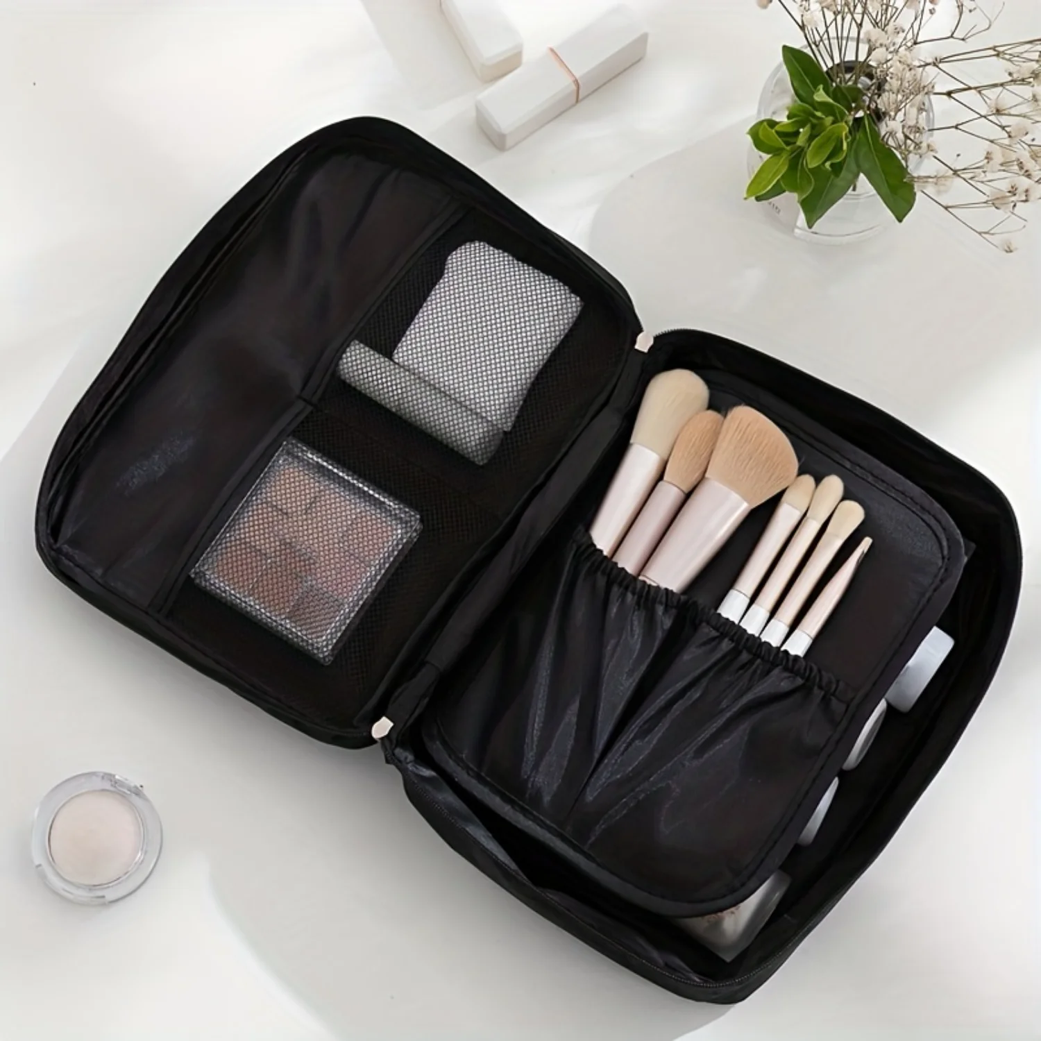 

Portable Travel Cosmetic Bag, Makeup Organizer Pouch, Waterproof Toiletry Bag