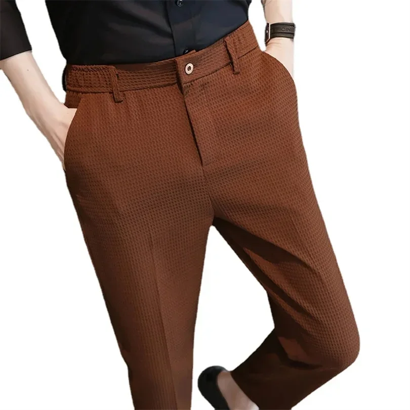 Autumn and WinterDark Green Suit Pants Men\'s Fashion Slim Pants Korean Style Waffle Male Trousers Black White Khaki Brown