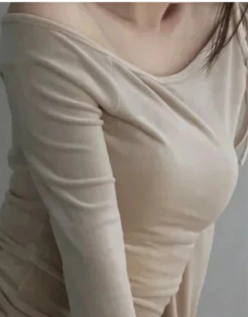 

Женский топ с открытыми плечами в японском стиле Pure Desire, осенне-зимняя облегающая базовая рубашка, модные повседневные футболки с длинными рукавами