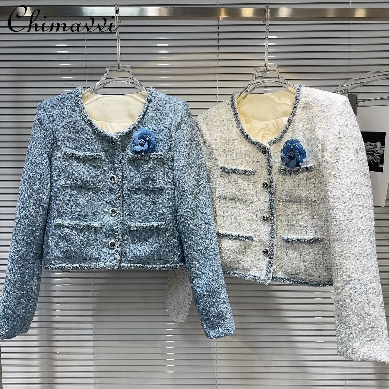 

French Elegant Fashion Socialite Winter Tweed Coats 3D Flower Brooch Round Neck Long Sleeve Down Lined Short Jackets for Women