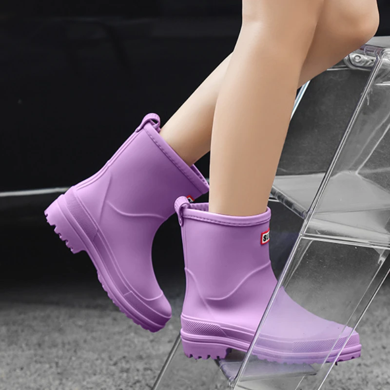 Water Boots for Woman for Rain Rubber Shoes Waterproof Galoshes Garden Working Fishing Ankle Chunky Rainboots Kitchen Shoes