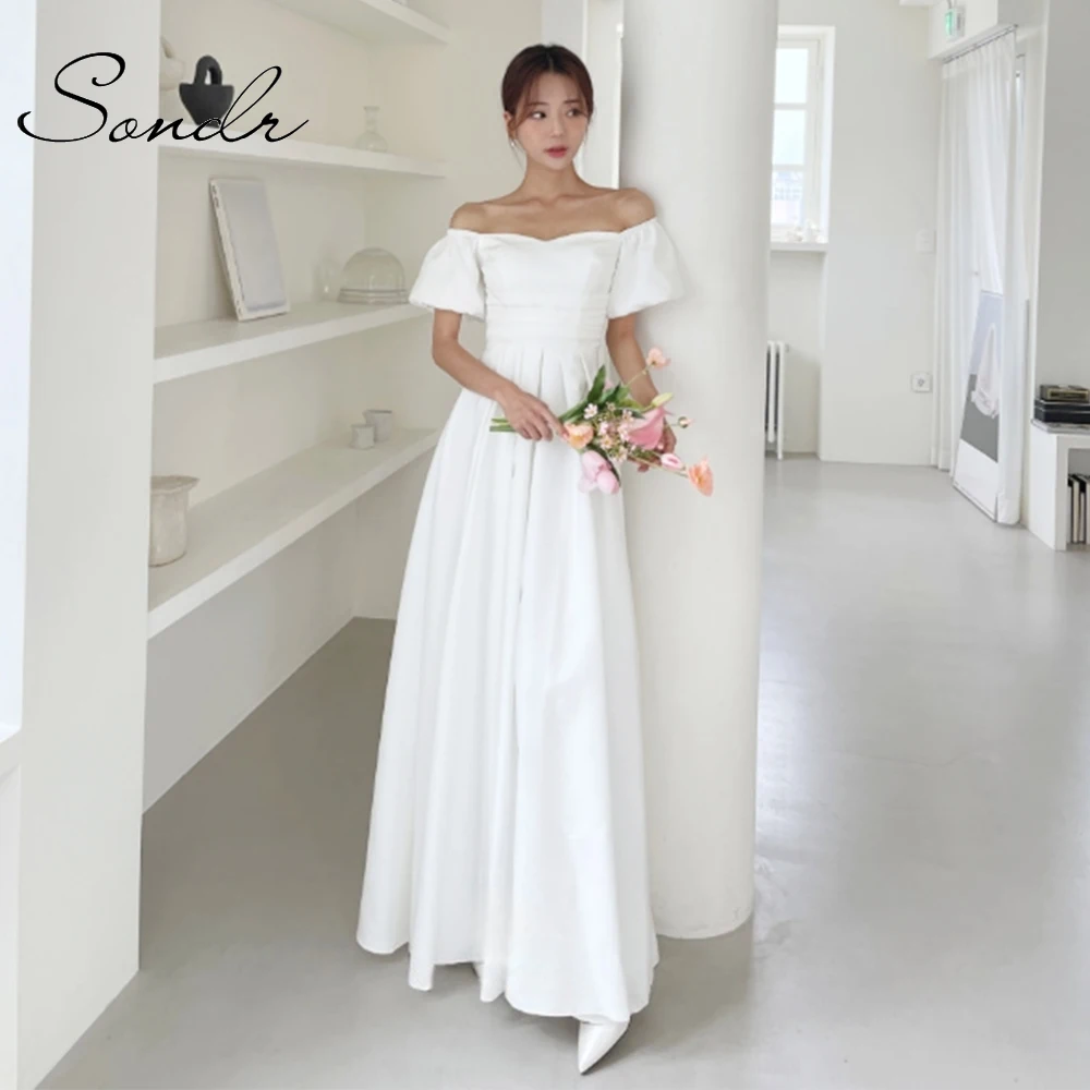 Sondr ง่ายปิดไหล่ชุดแต่งงานเกาหลีรัดตัวกลับเจ้าสาวจัดงานแต่งงานชุดที่กําหนดเองกลางแจ้ง Snap Dress