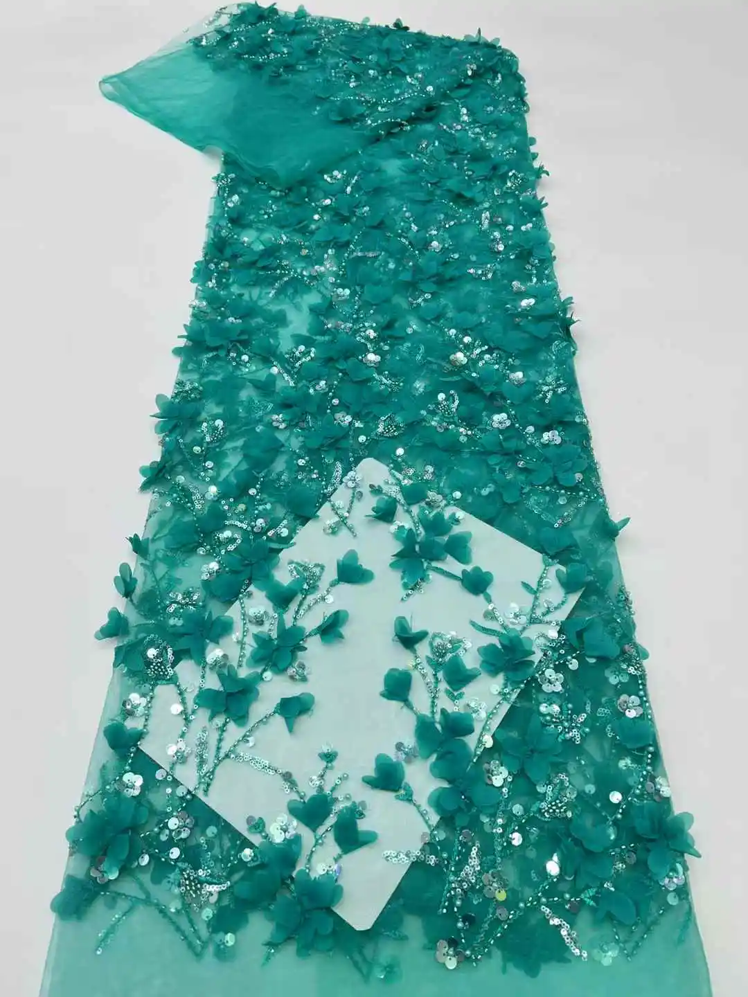 

3D Flower Fashion African Lace Fabric High Quality French Beaded Luxury Tulle Nigerian Sequins Net Lace Fabric Wedding Dress