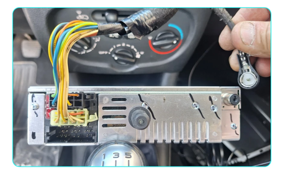 Junsun 9-Zoll Android 15 Autoradio für Peugeot 207 CC 207CC 2006 - 2015, kabellos für Apple CarPlay, Auto-IPS-Bildschirm, Stereo-Multimedia-Videoplayer, intelligente Fahrzeugsysteme, 2-DIN-Autoradio-Haupteinheit, GPS-Navigation, BT, 4G, WLAN, FM, AM, DSP, RDS, SWC, DAB+ – Detail 2